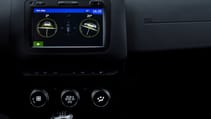embargo_dacia_announces_all-new_duster_uk_pricing_and_specification_07h00_050618_11.jpg
