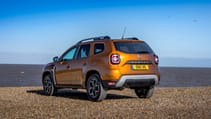 embargo_dacia_announces_all-new_duster_uk_pricing_and_specification_07h00_050618_2.jpg
