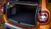 embargo_dacia_announces_all-new_duster_uk_pricing_and_specification_07h00_050618_7.jpg