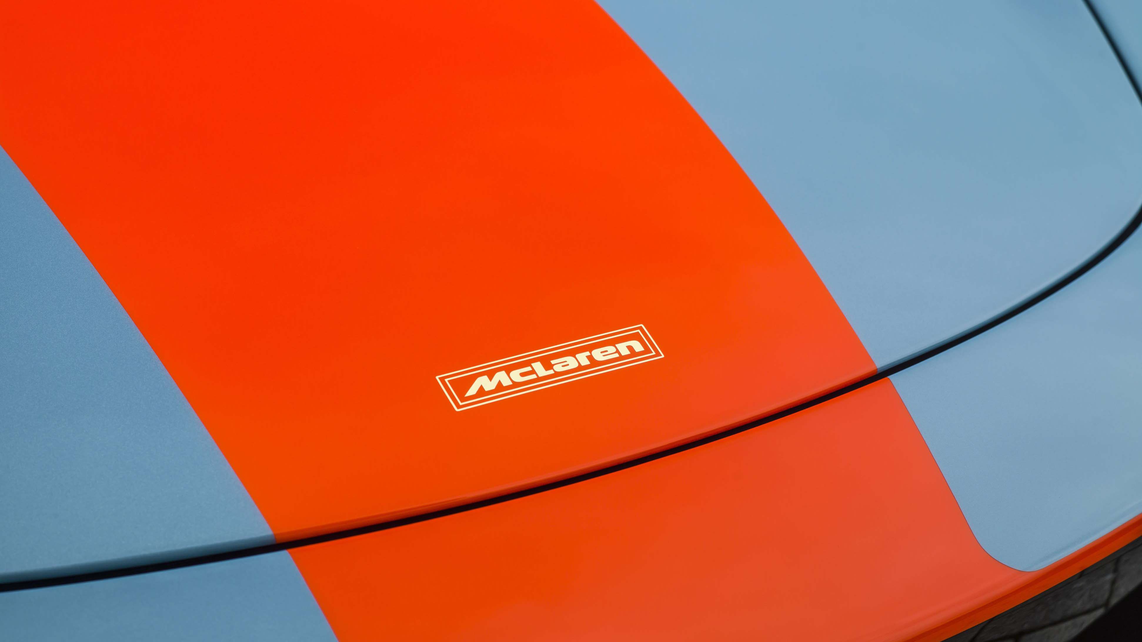 1566647_mso_gulf_racing_theme_mclaren_675lt_05_detail_-_resized_gf_williams.jpg