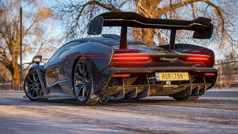 forza-horizon-4_senna-rear.jpg