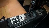 1998-mclaren-f1-lm-specification-_25.jpg