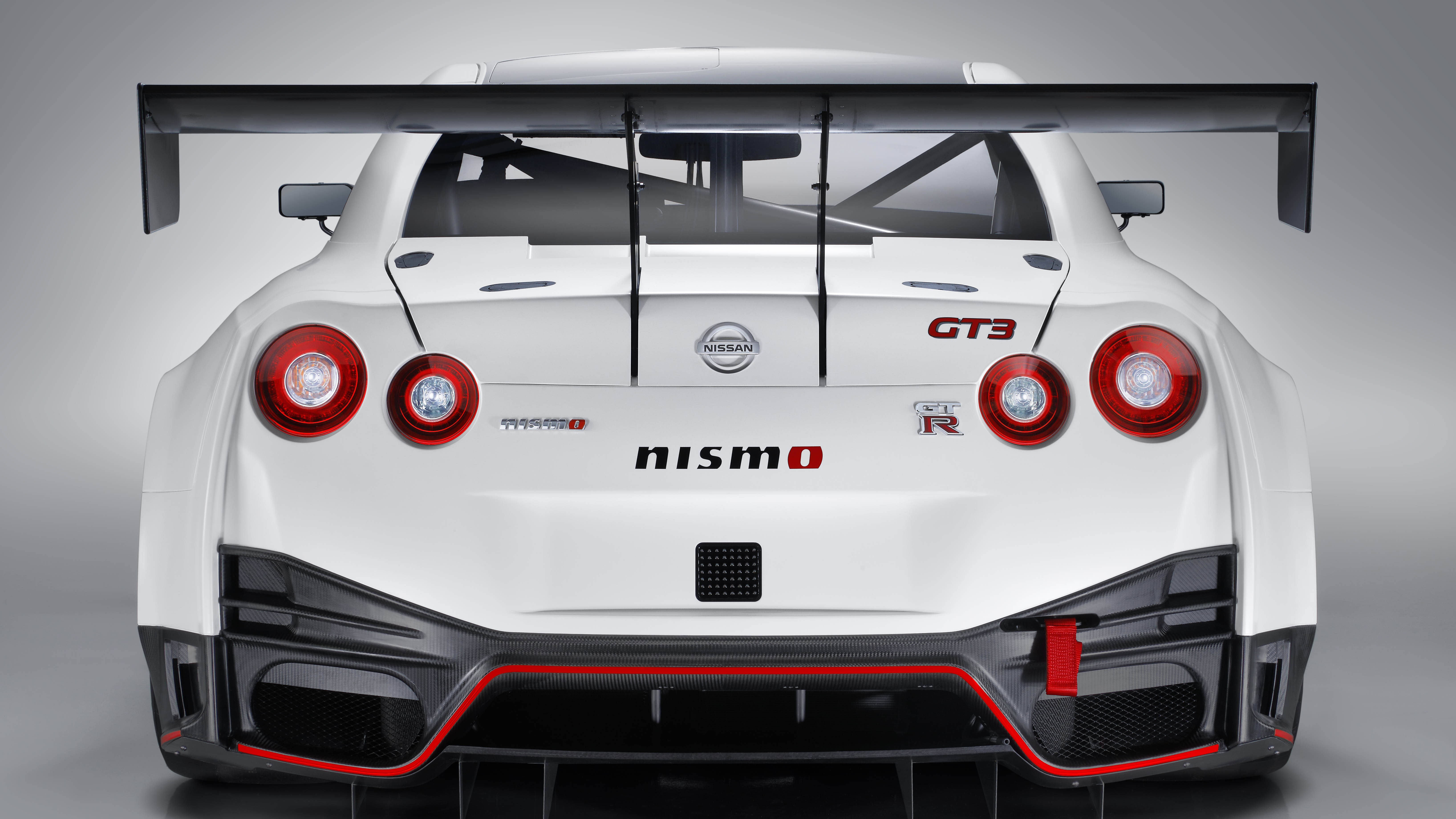 R36 Nissan GT-R NISMO Melds Digital Next-Gen Looks With Classic Sportiness  - autoevolution