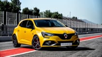 embargo_190718_08h00_megane_rs_trophy_-_press_kit_en_1.jpg