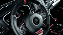 embargo_190718_08h00_megane_rs_trophy_-_press_kit_en_23.jpg
