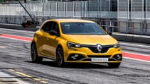 embargo_190718_08h00_megane_rs_trophy_-_press_kit_en_26.jpg