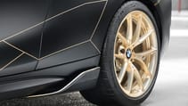 p90313410_highres_bmw-m-performance-pa.jpg