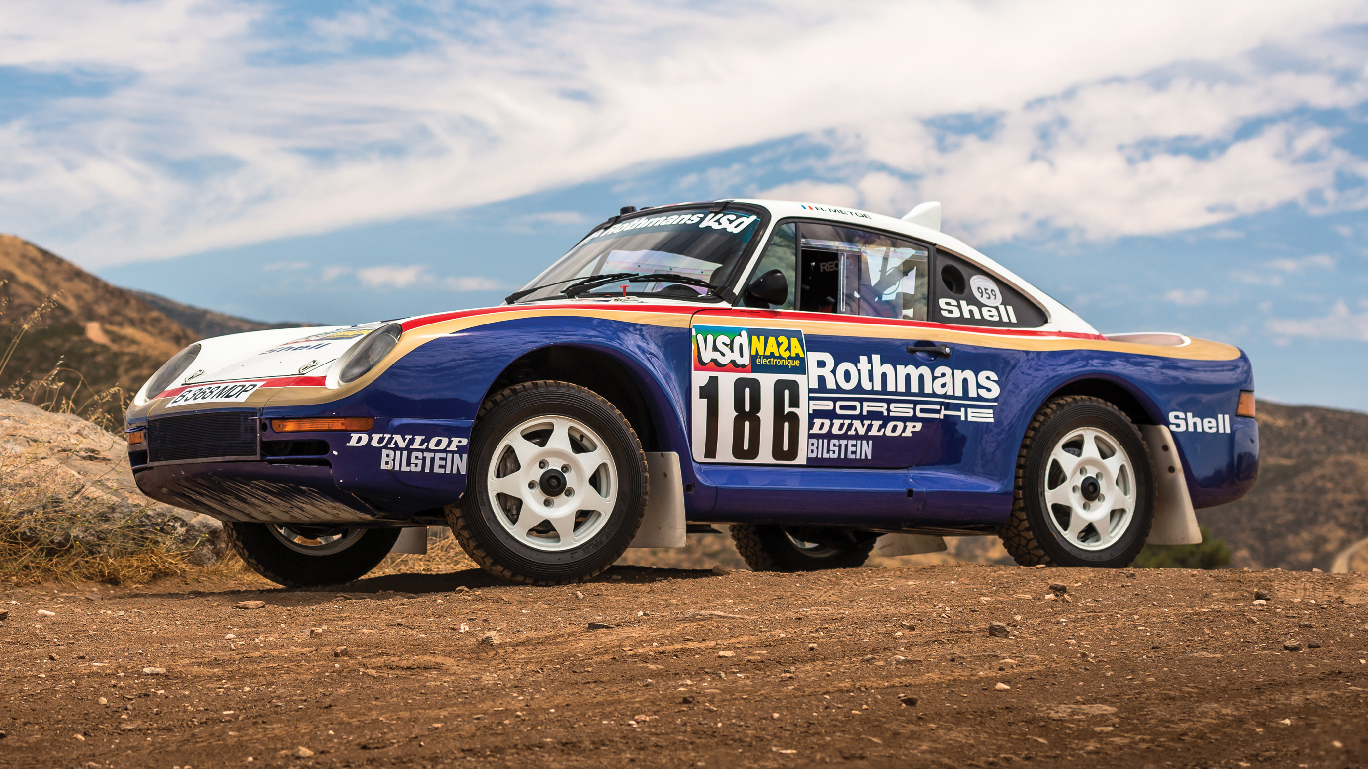 1985-porsche-959-paris-dakar_0.jpg