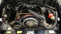 1966_porsche_911_spider_059.jpg