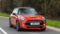 p90302744_highres_mini-3-door-hatch-in.jpg