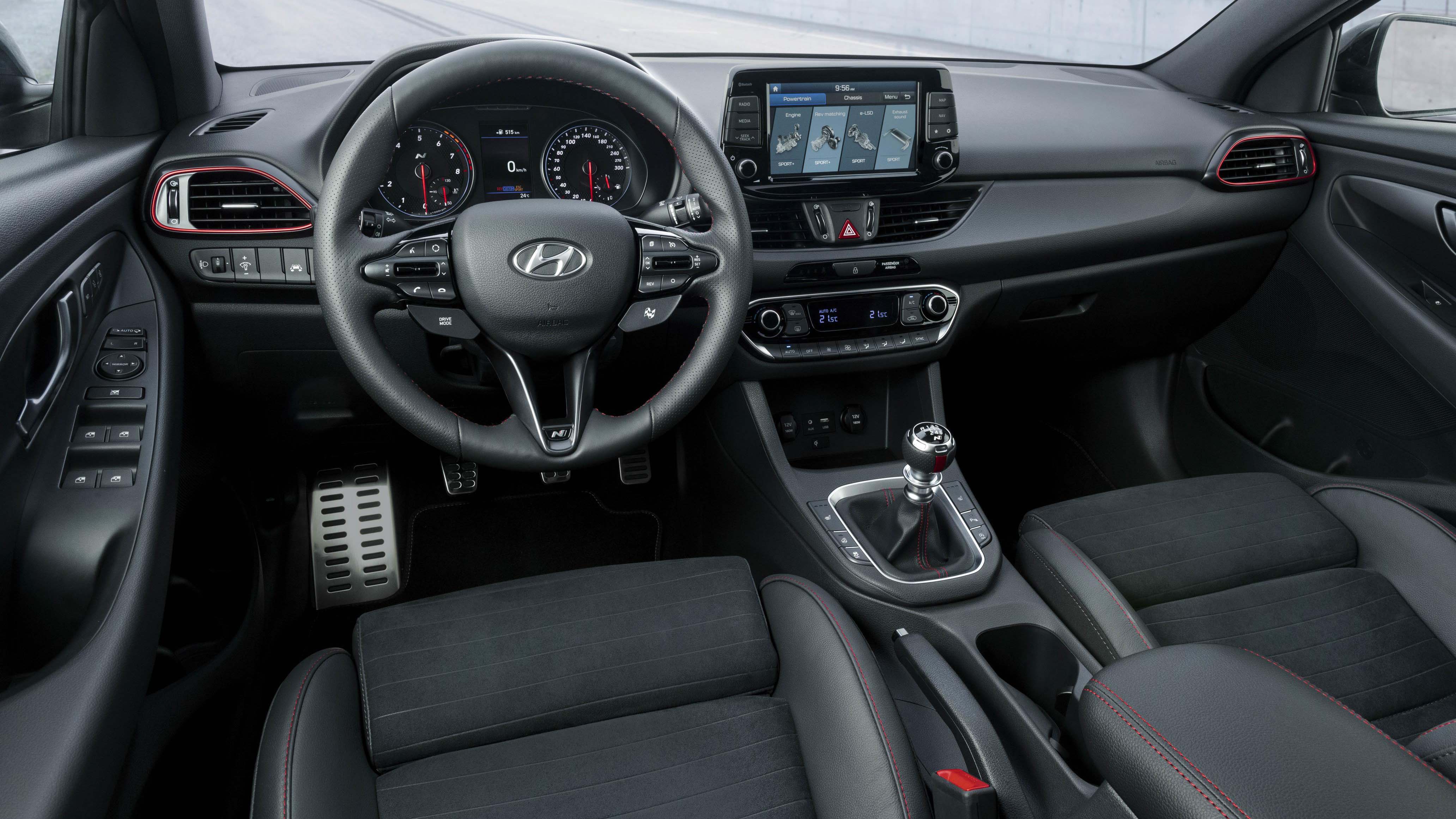 1617639_all-new_hyundai_i30_fastback_n_interior_6.jpg