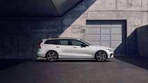 231022_new_volvo_v60_r-design.jpg
