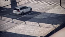 231025_new_volvo_v60_r-design.jpg