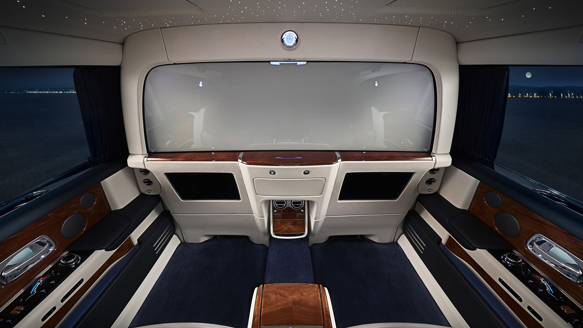 Rolls Royce built a silent isolation chamber in its Phantom luxury car