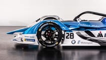 p90322208_highres_the-new-bmw-ife-18-f.jpg
