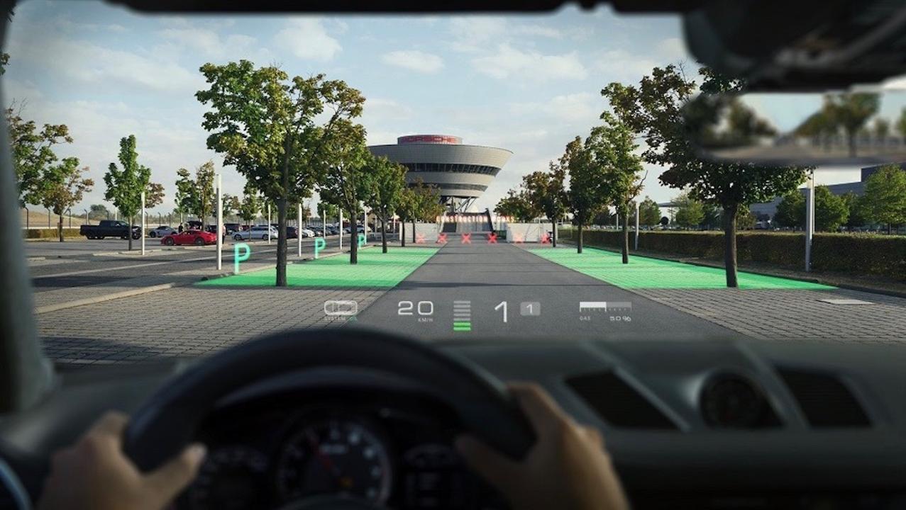 3low_holographic_augmented_reality_head_up_display_technologiy_wayray_2018_porsche_ag.jpg