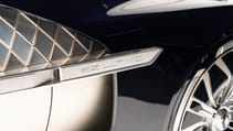 renaultez23.jpg