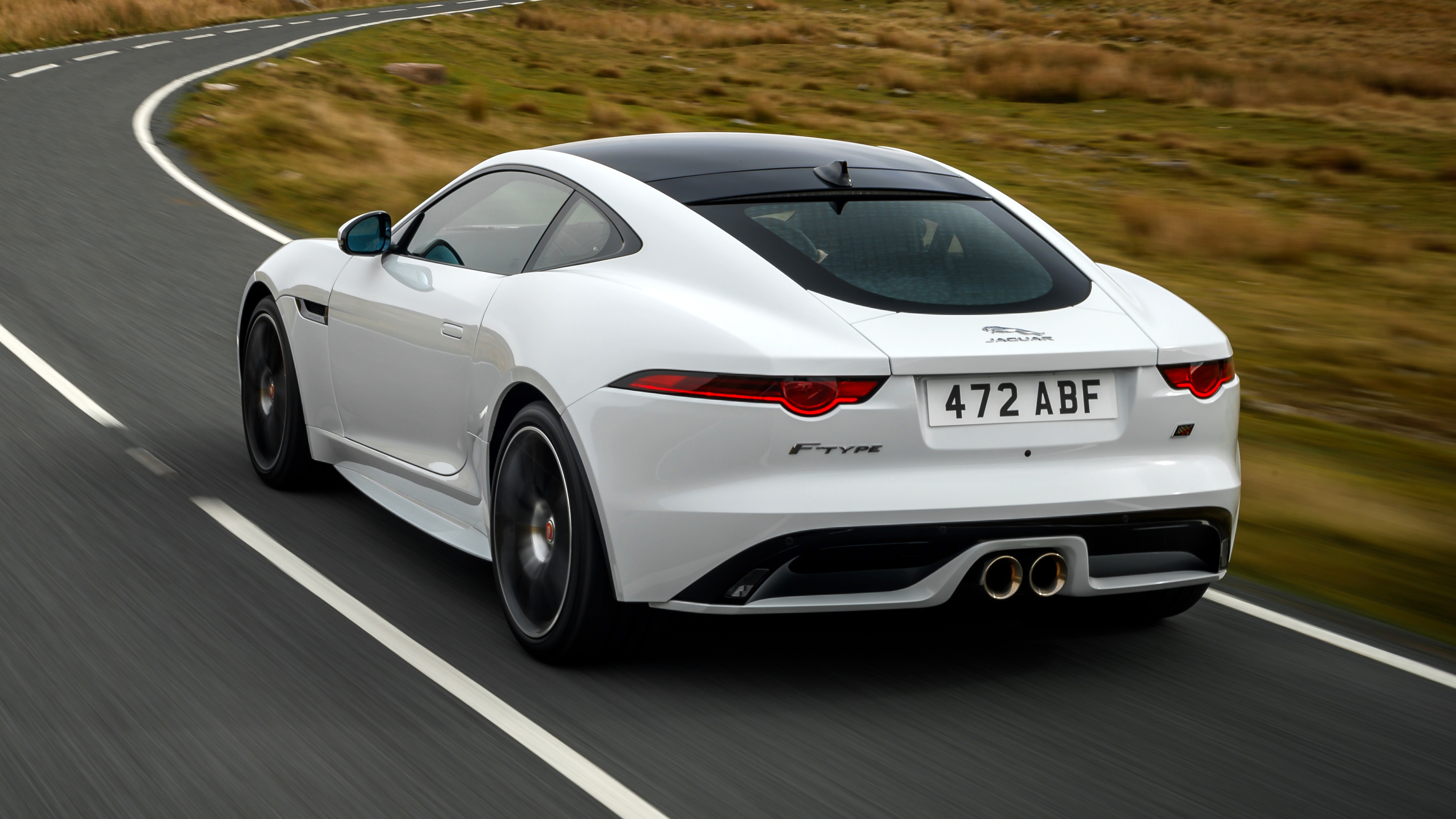 jag_f-type_20my_chequered_flag_image_291018_032.jpg