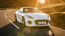 jag_f-type_20my_chequered_flag_image_291018_048.jpg