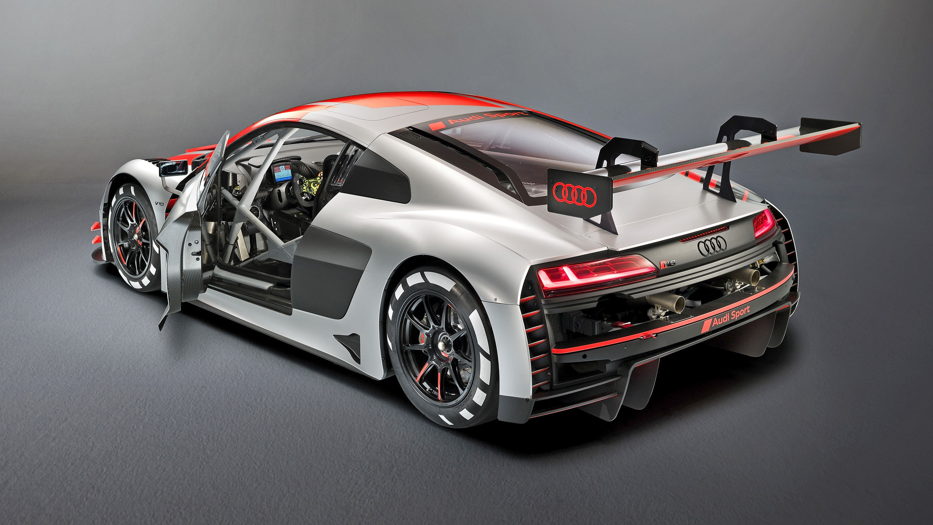 Oof It S The Audi R8 Gt3 Evo Racecar Top Gear