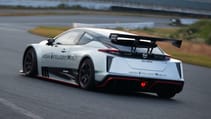 2018_leaf_nismo_rc_track_15.jpg