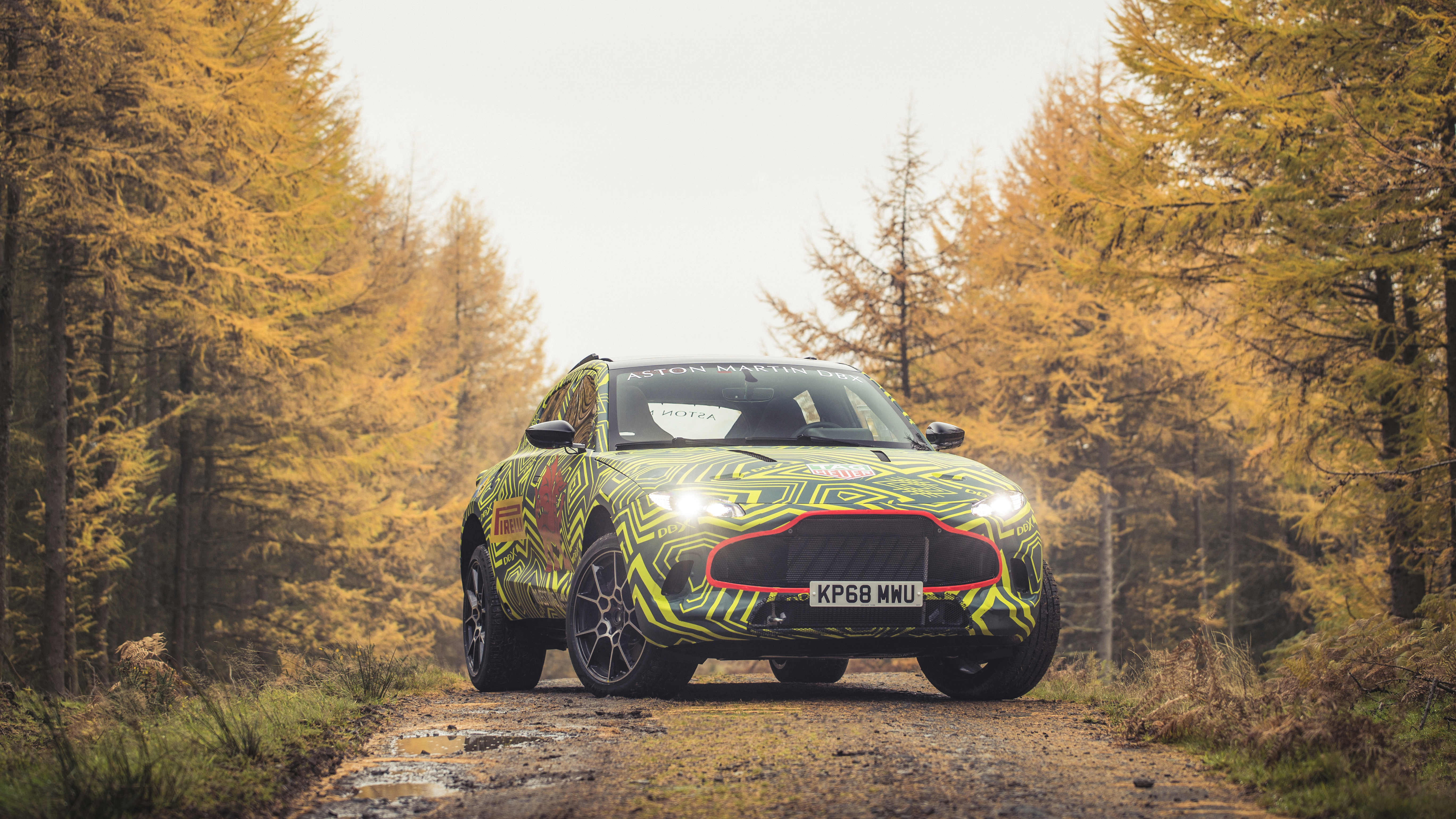 aston_martin_dbx_prototype_01.jpg
