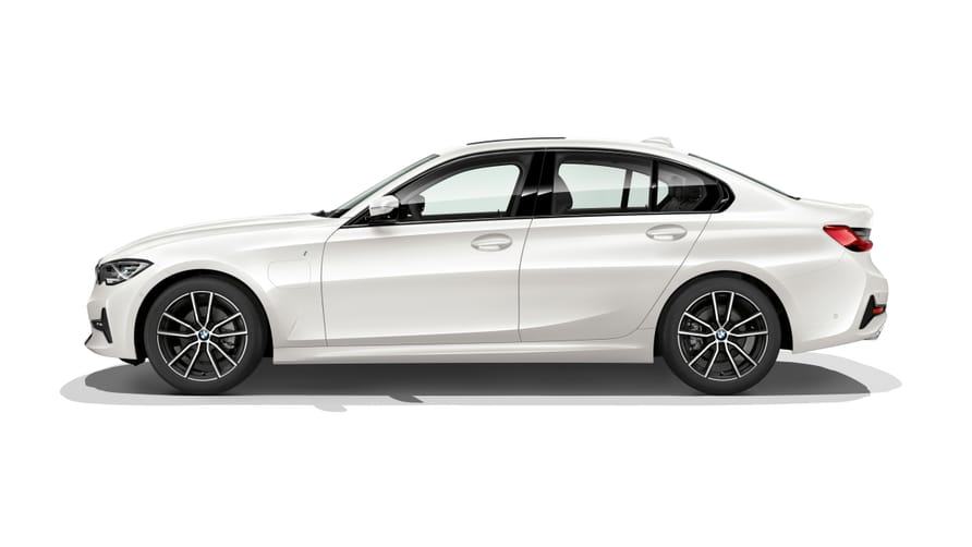 This is the new BMW 330e plug-in hybrid saloon | Top Gear