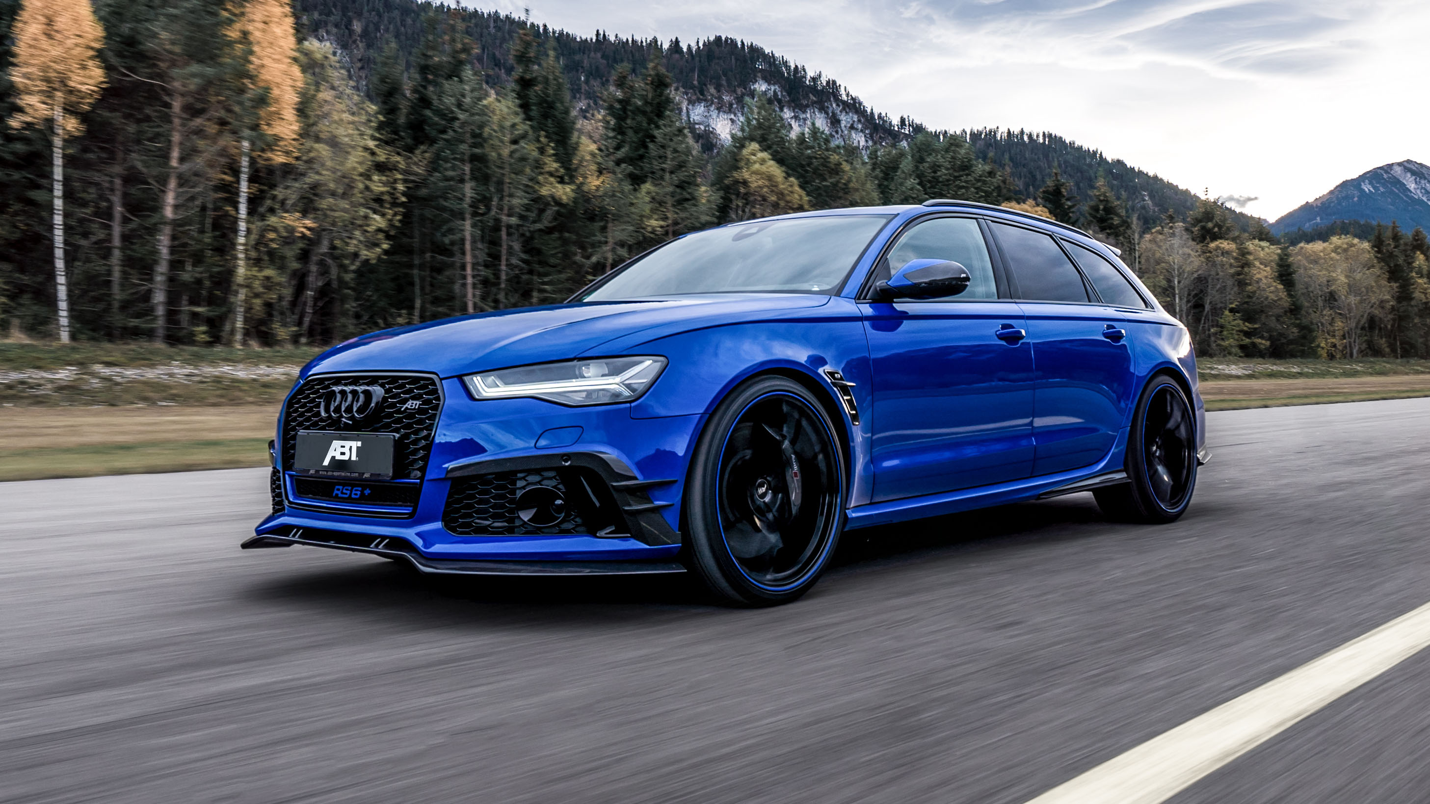 abt_rs6_nogaro_front_dynamic_01.jpg