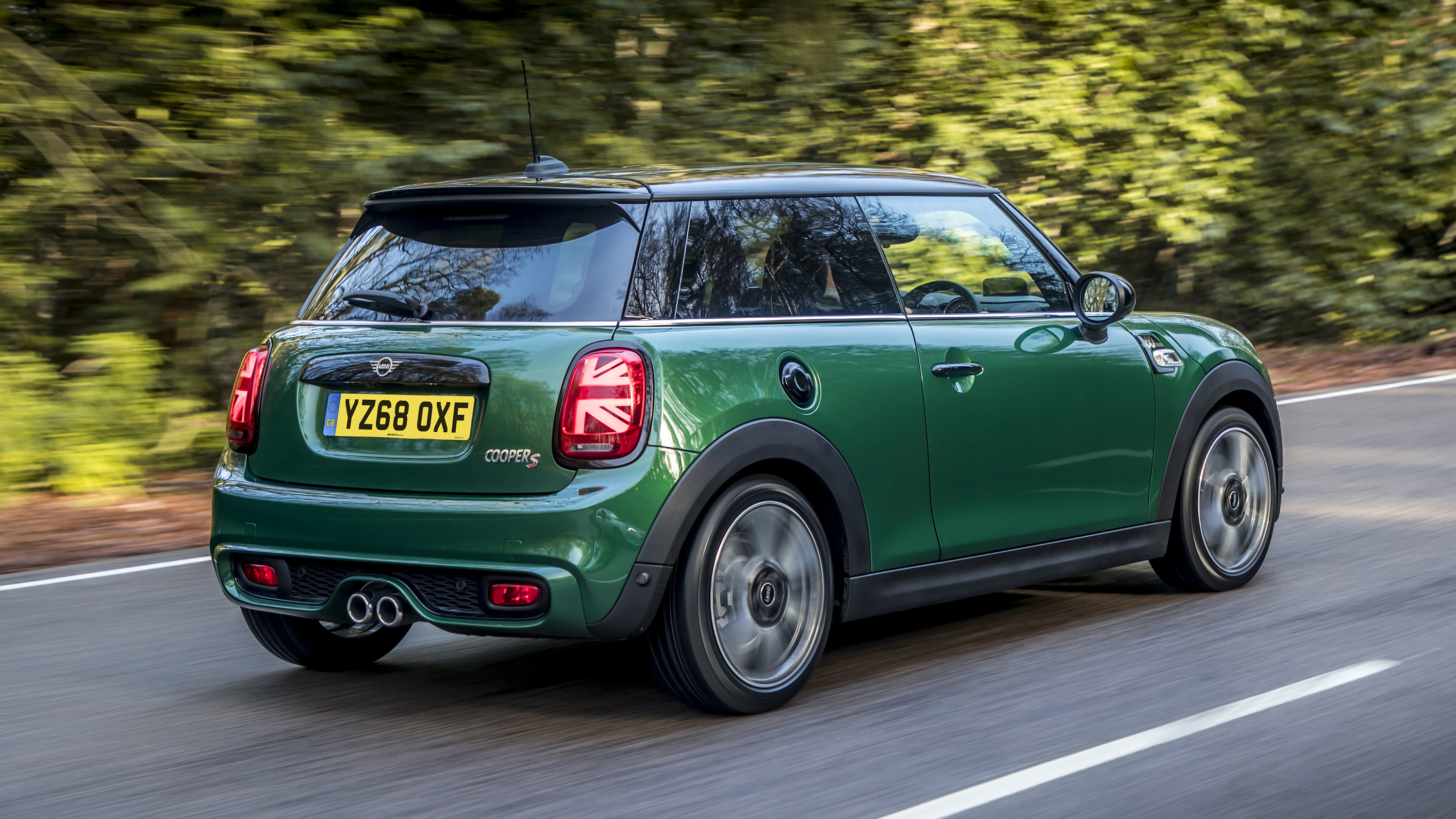 Mini electric british racing green discount
