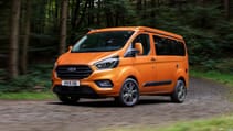 2019ford_transitcustomnugget_15.jpg