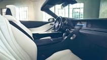 04_lexus_dash_portrait_v05_rgb.jpg