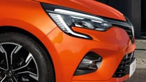 all-new_renault_clio_-_exterior_shot_-_embargo_290119_09h00_uk_time_13.jpg