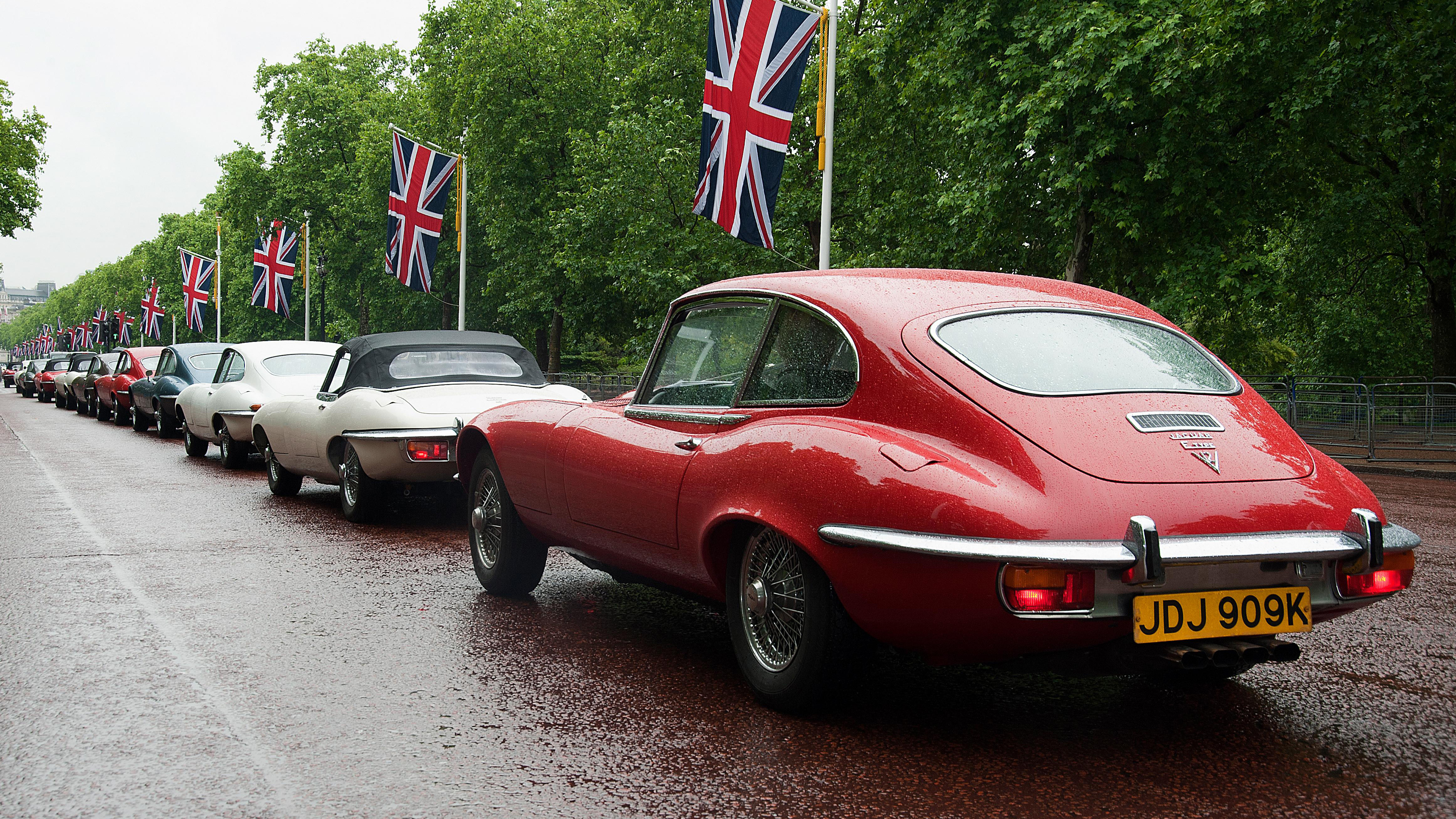 jagetypeannivlondon07061102.jpg
