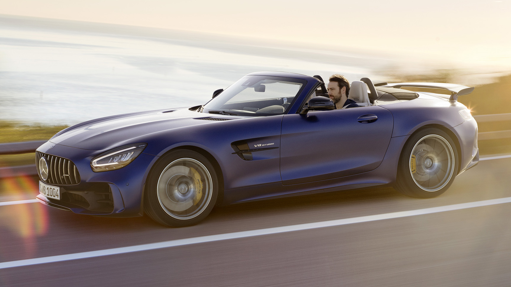The Mercedes Amg Gt R Is Now A Roofless Roadster Top Gear The Mercedes Amg Gt R Is Now A Roofless Roadster Top Gear