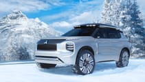 1685194_mitsubishi_engelberg_tourer_ext02_-_embargo_5th_mar_11.30am-hero.jpg