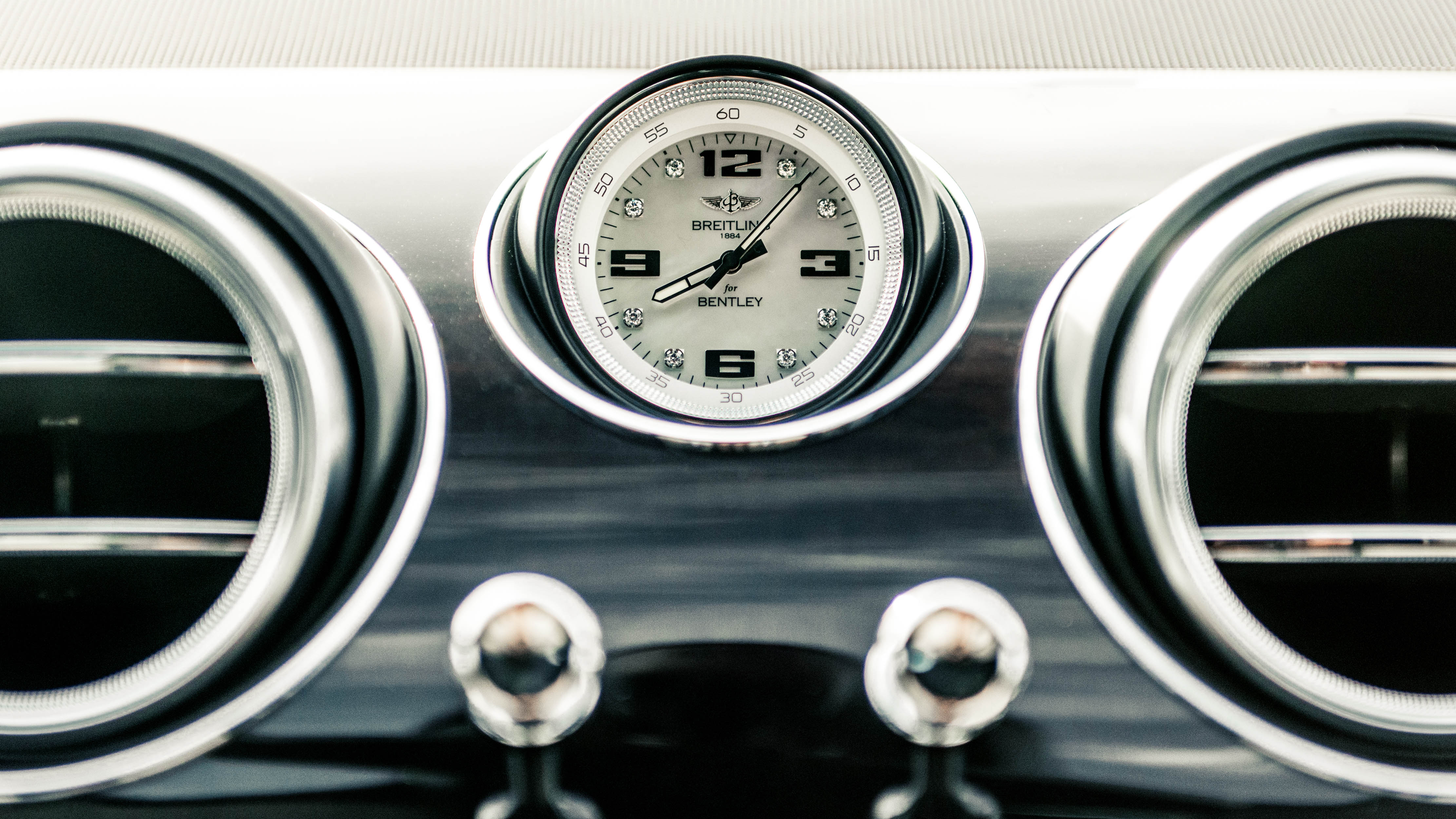 bentley_pearl_of_the_gulf_2.jpg