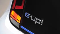 1647379_e-up_4.jpg