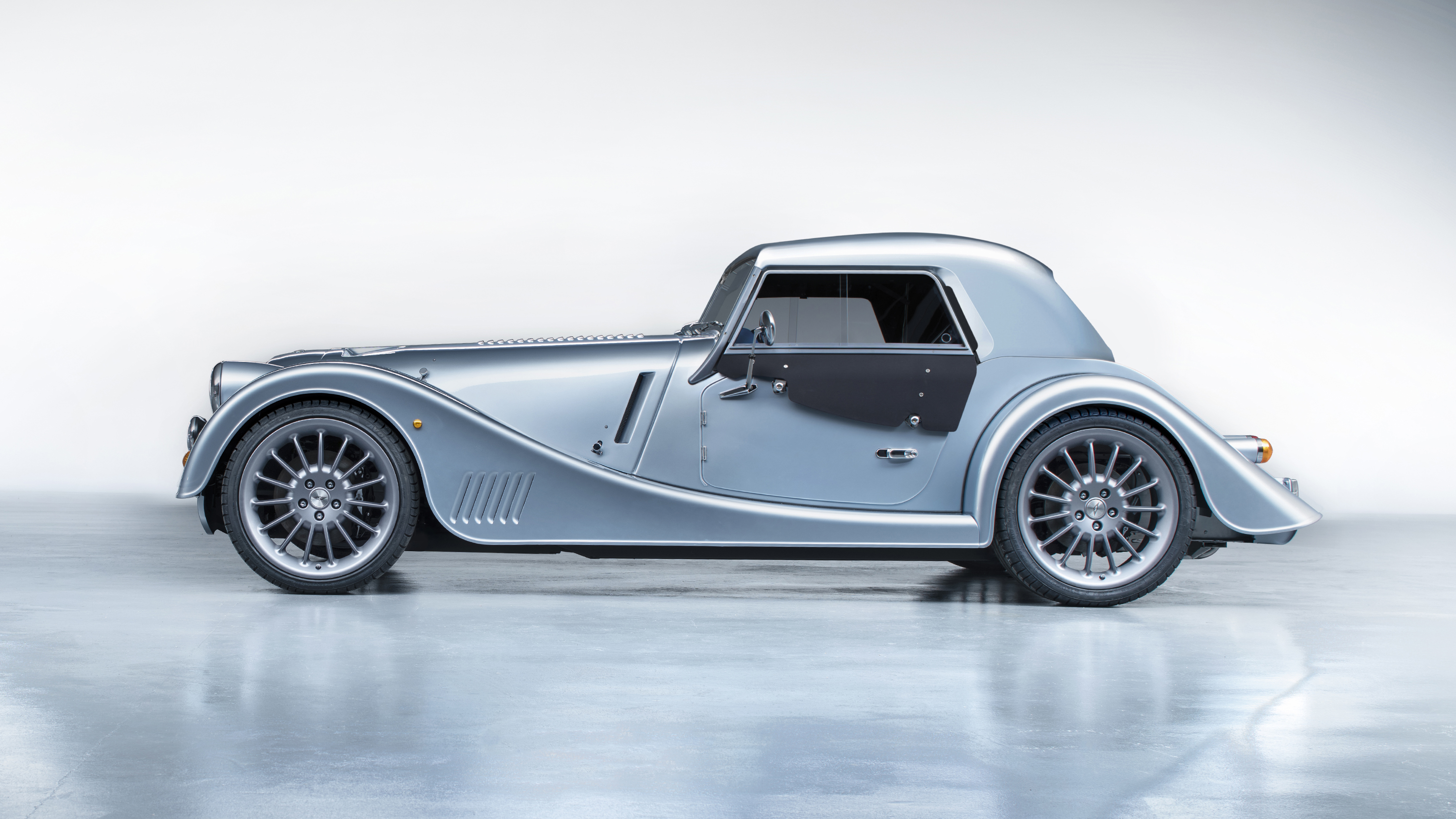 morgan_plus_six_5.jpg