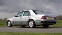 rowan_atkinsons_1991_mercedes_500_e_2.jpg