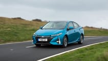 001_prius-plug-in-hybrid-ext-dynamic.jpg