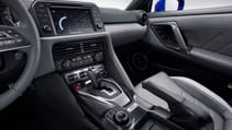 190405_my20_gt-r_anniversary_studio10.jpg