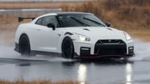 190321_my20_gt_r_nismo_mc_newsroom2.jpg