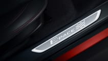jag_e-pace_20my_detail_s44_020519_02.jpg