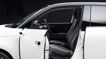 honda_e_-_side_camera_mirror_system_3.jpg