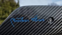 3051_p11_l.jpg