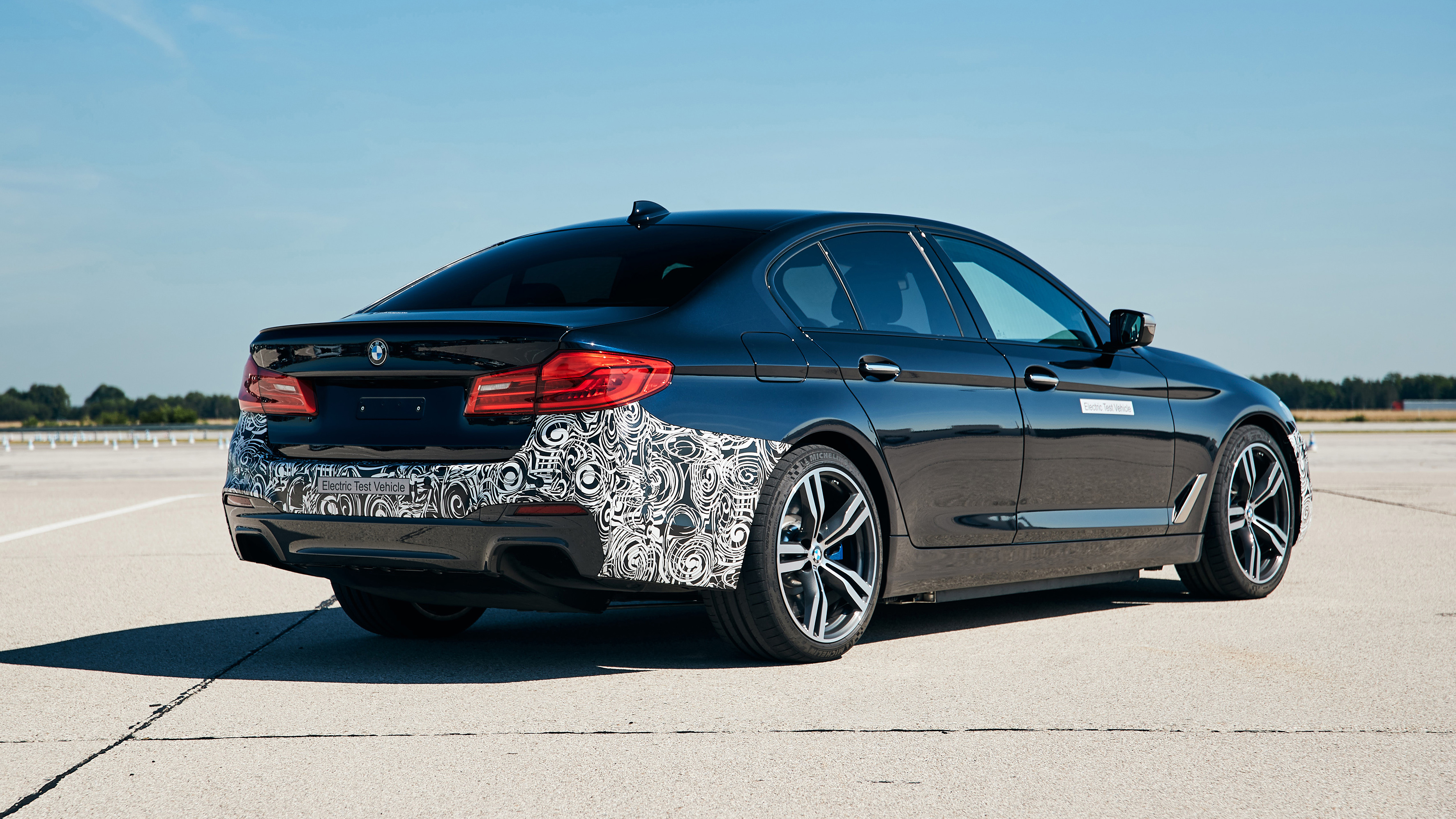 p90356034_highres_bmw-group-trial-vehi_0.jpg