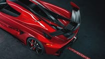 koenigsegg-jesko-red-cherry-edition-1_10.jpg