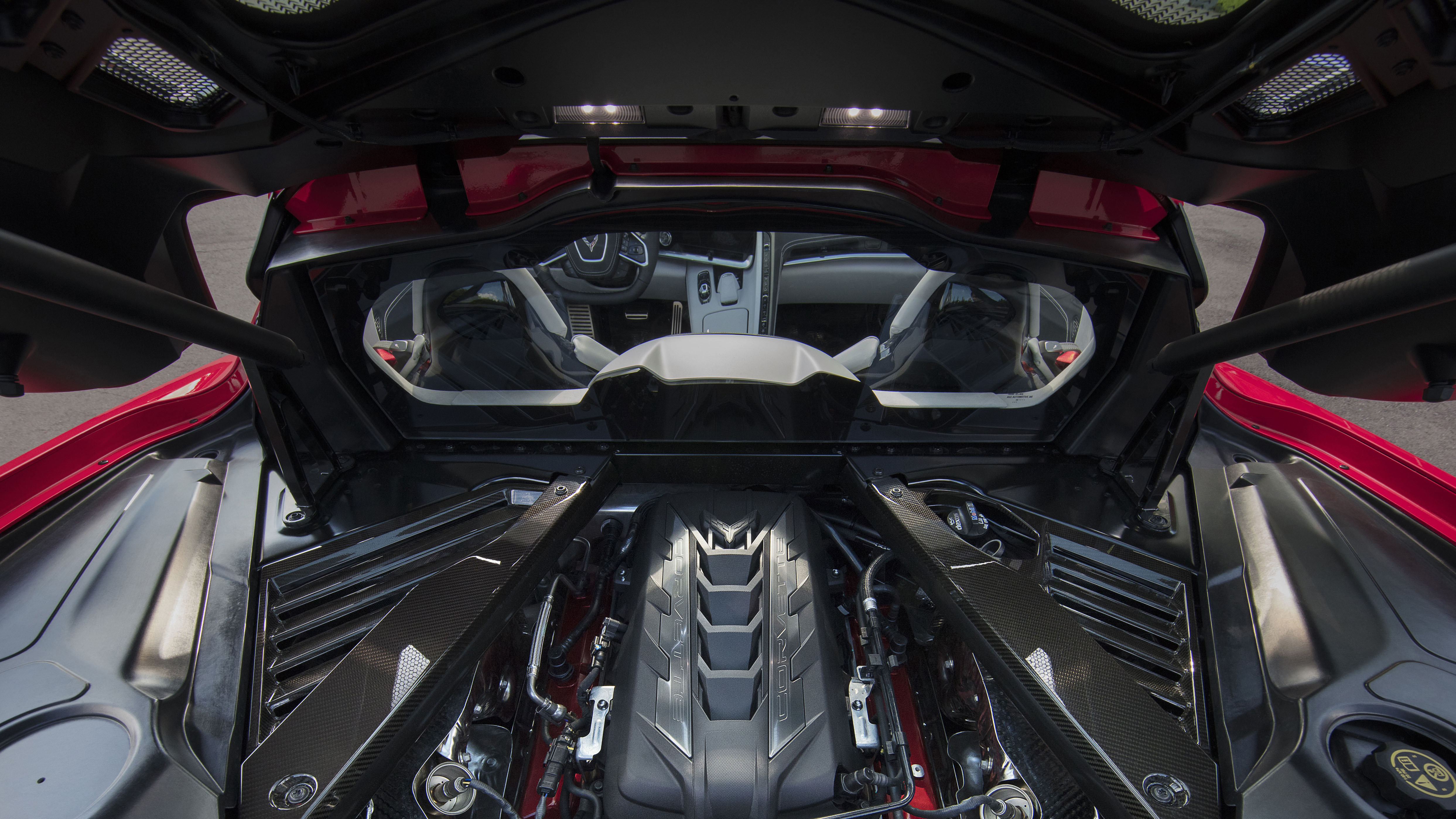 2020-chevrolet-corvette-stingray-061.jpg