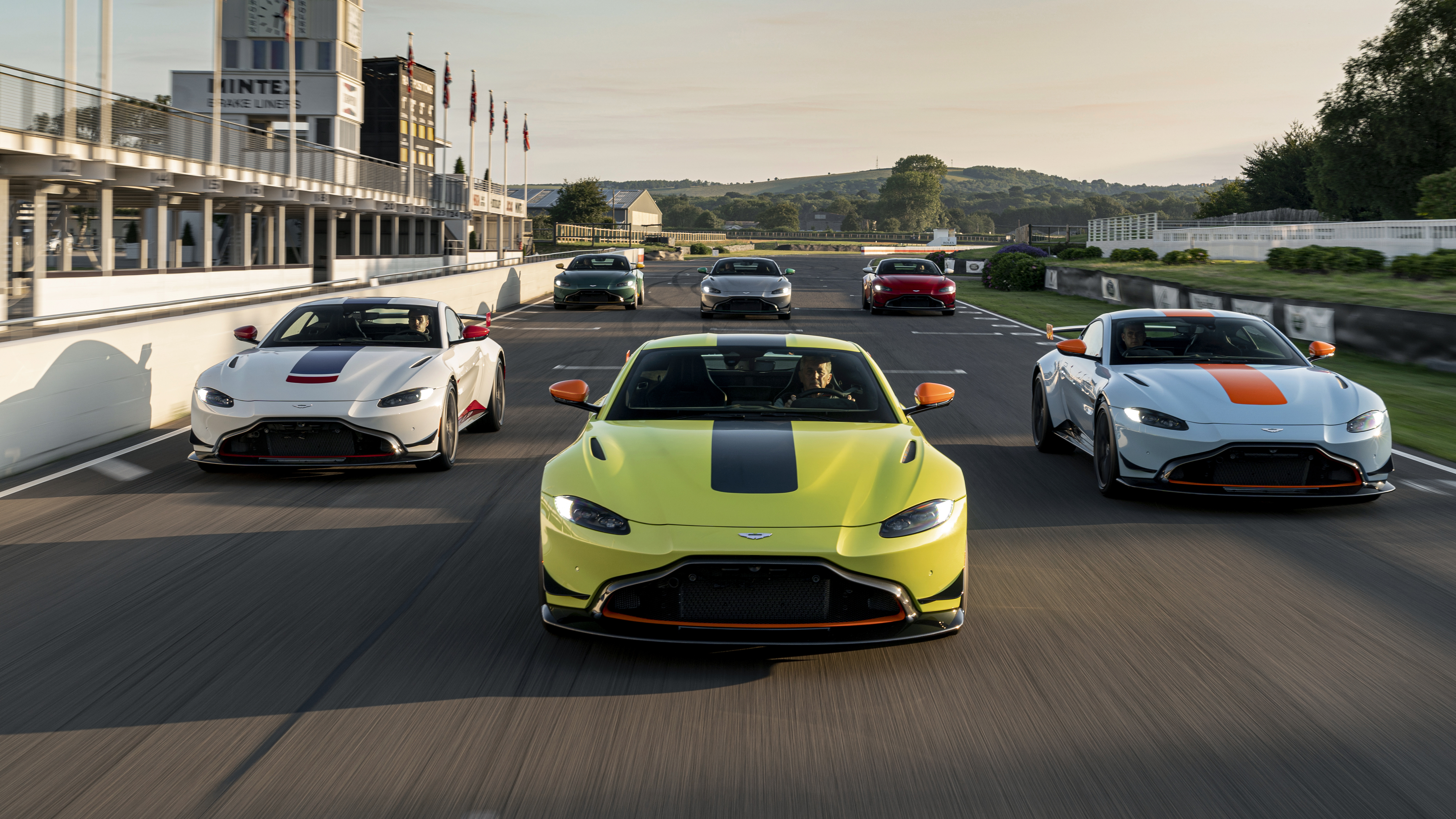 aston_martin_goodwood_fos_2019_03.jpg