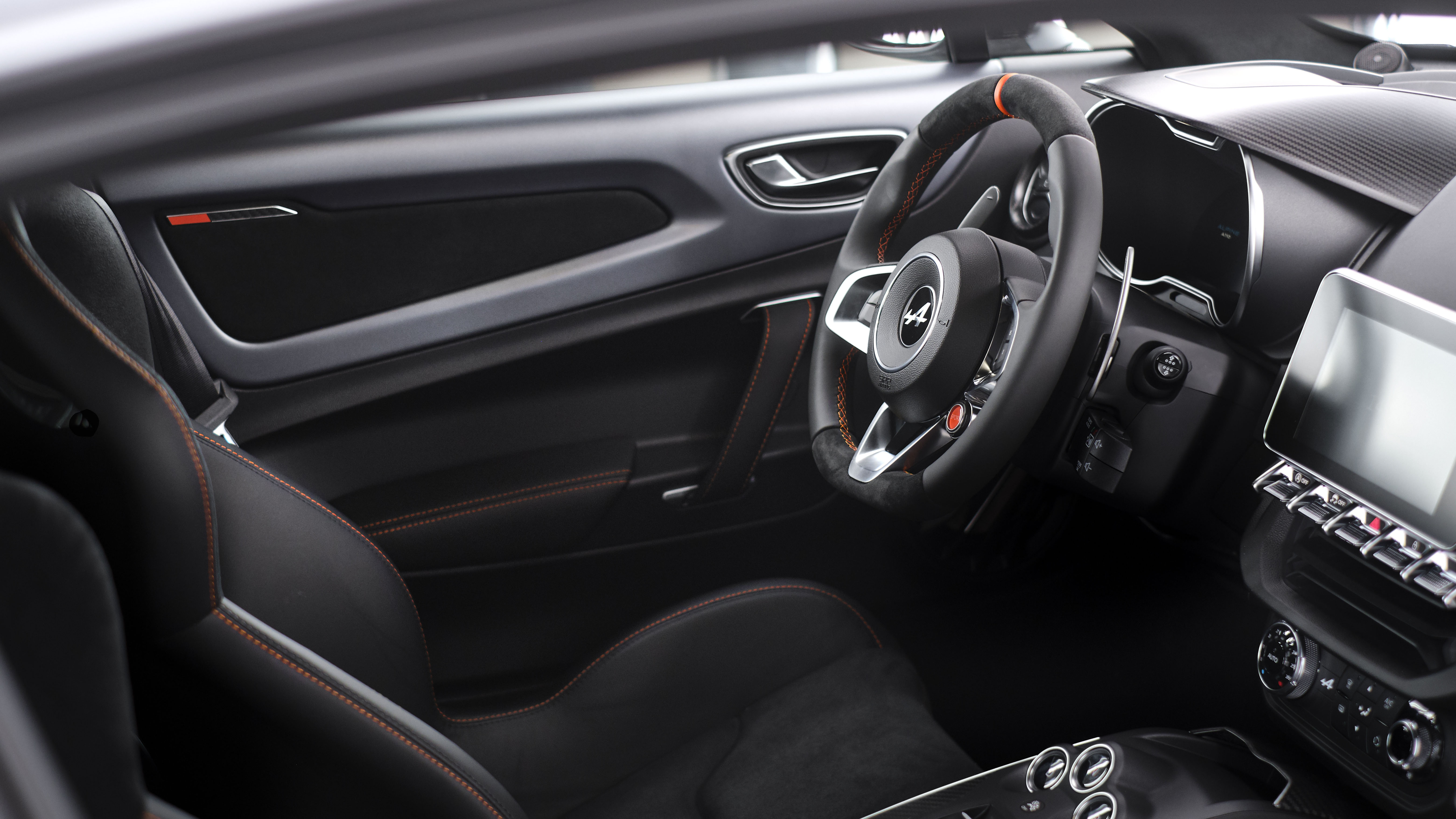 alpine_announces_pricing_and_specifications_for_a110s_1.jpg
